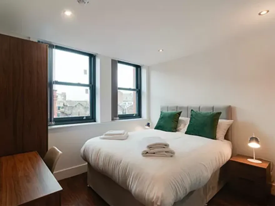 Mathew Street - Double Bed 1