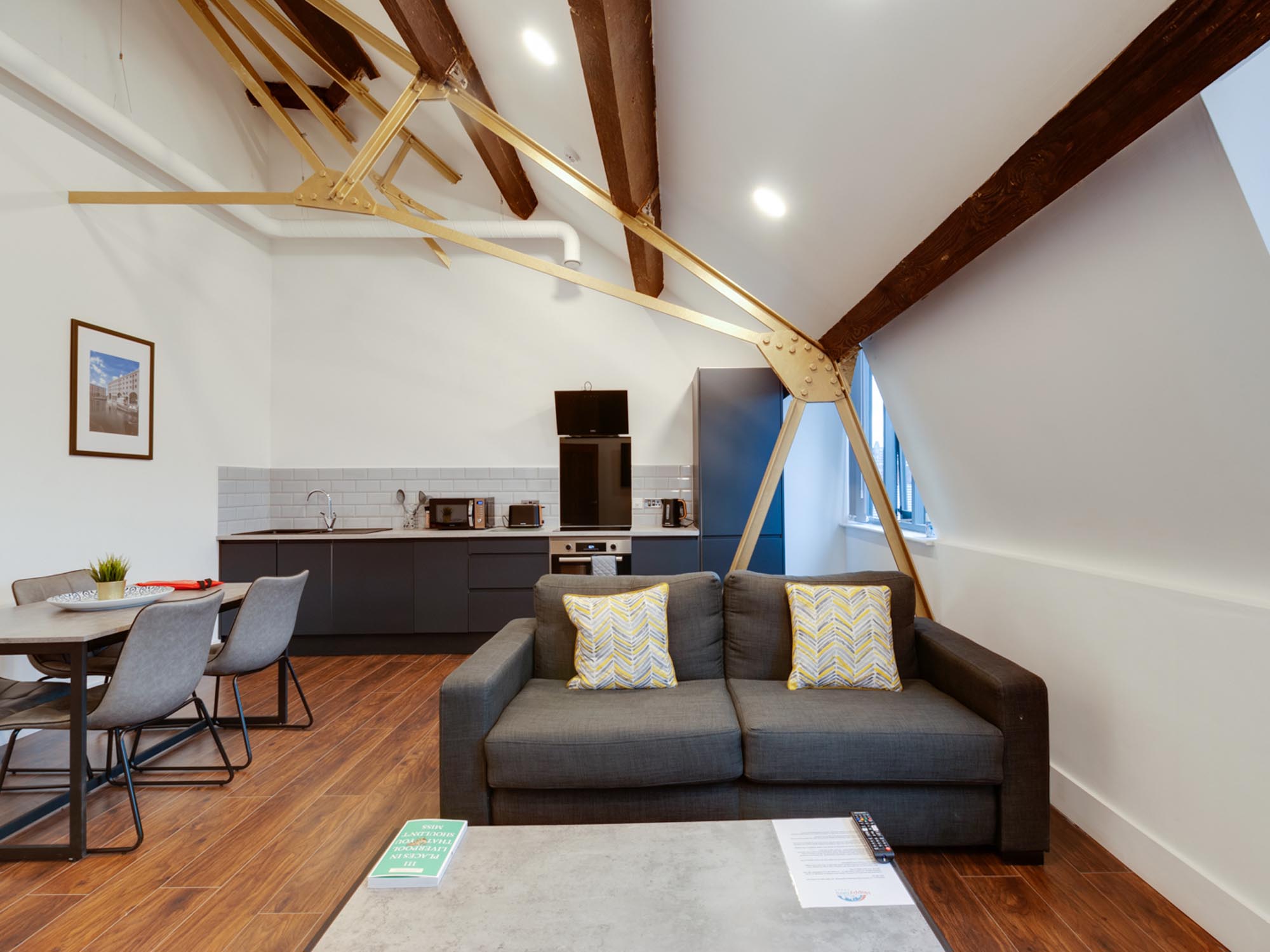Mathew Street Suites – Hen weekend apartments by Liverpool's Cavern Club