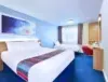Travelodge - Bedroom 3