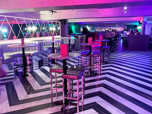 Tonight Josephine Liverpool – Pink cocktail bar and drag brunches for hen parties